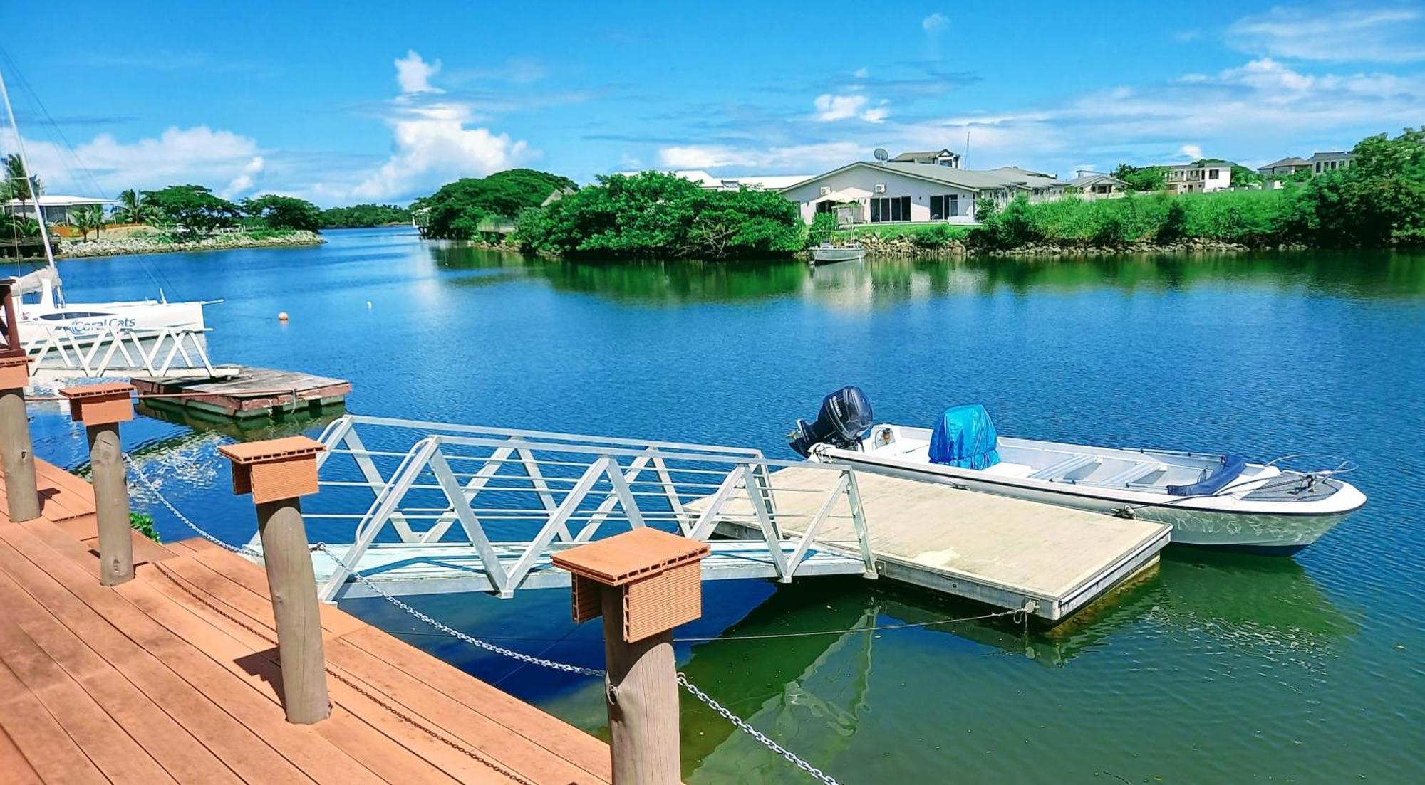 Waterfront Sunset Apartment Nadi Ngoại thất bức ảnh